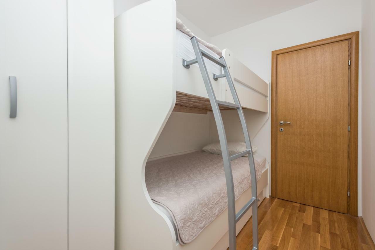 Apartman Ramljak Makarska Bagian luar foto